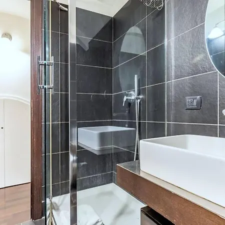 Apartment Lovely Ground Floor Colosseo Wi-fi Ac *