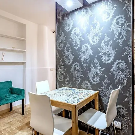 Lovely Ground Floor Colosseo Wi-fi Ac Rome